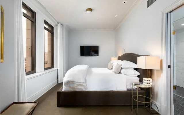 John Hand Club Hotel