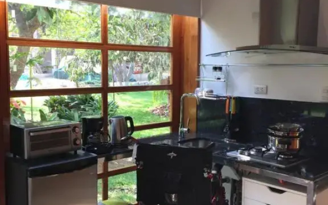 Zen Home & Garden House