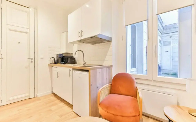 Modern Deluxe Studio in the Heart of Paris