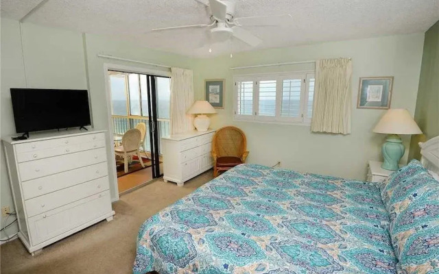 Regency Towers 1314 - Two Bedroom Condo