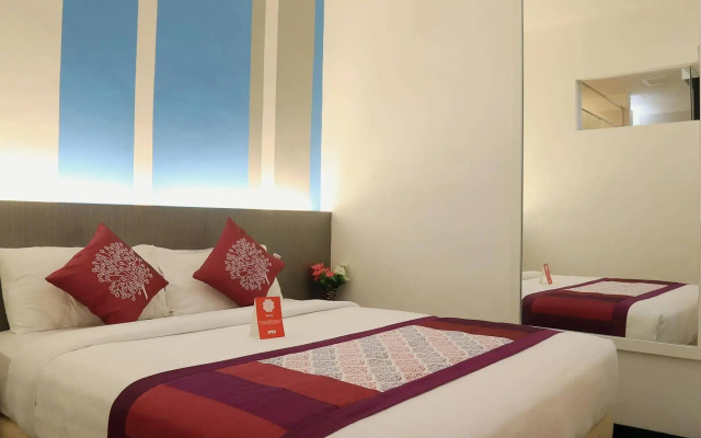 Yan Hotel