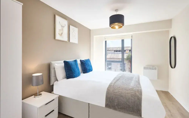 Host Stay Richmond Place 307