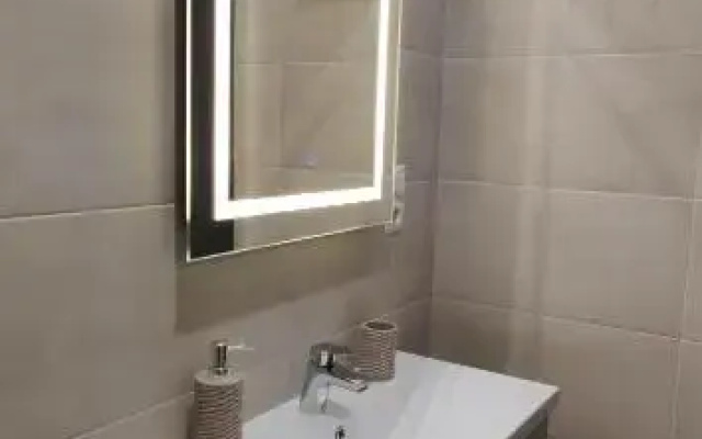 Amber Studio Apartment