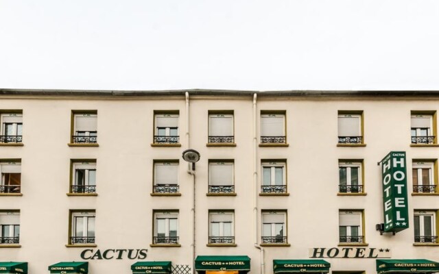 Отель Cactus вид на фасад