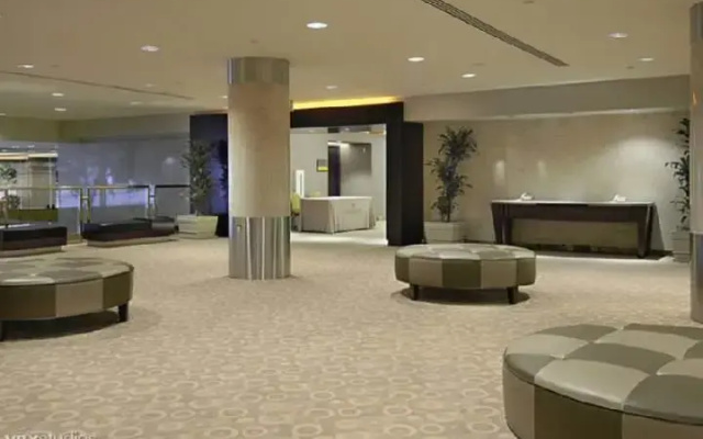Wilshire Grand Hotel