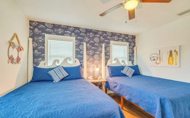 Private Dock & Water Views! Homosassa Retreat