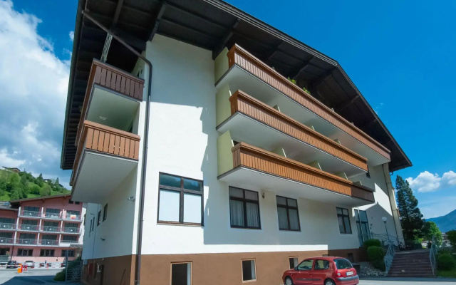 Chalet in Kaprun Near Ski Slopes