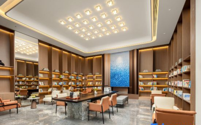 Atour Hotel Zhuzhou Vocational Education City CRRC