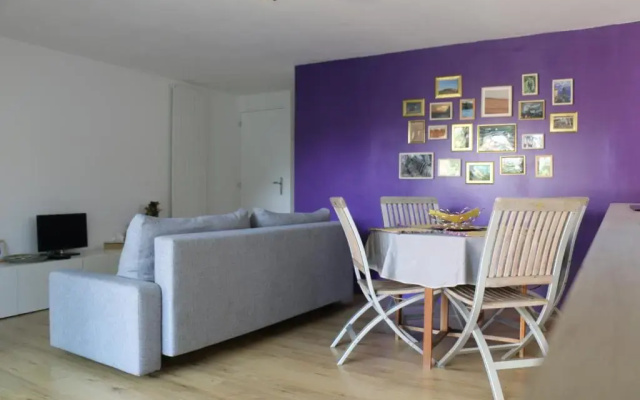 Studio charmant et spacieux au calme