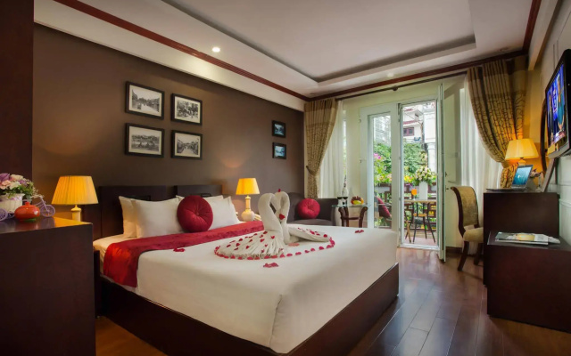 Viet Premium Hotel by Lake View Hospitality