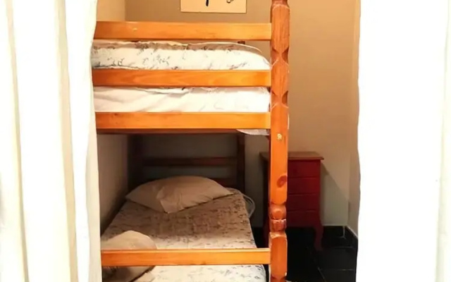 Hospedaria Casa 373