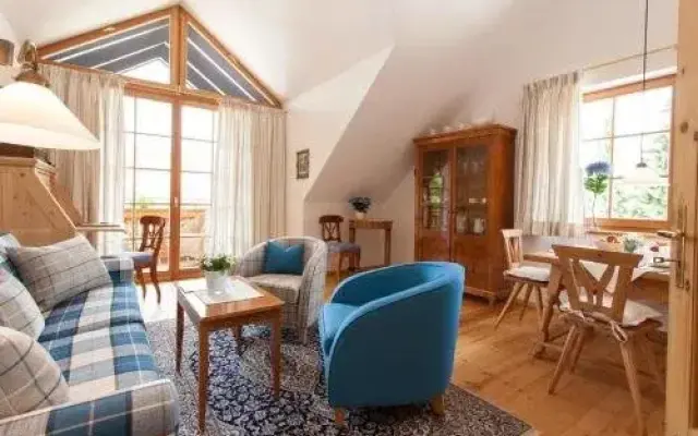 Theresa Landhaus-Suiten  Apartments