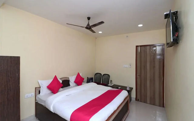 OYO 15355 Govind Guest House