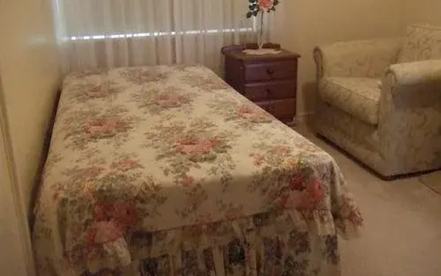 83 on Swan B&B