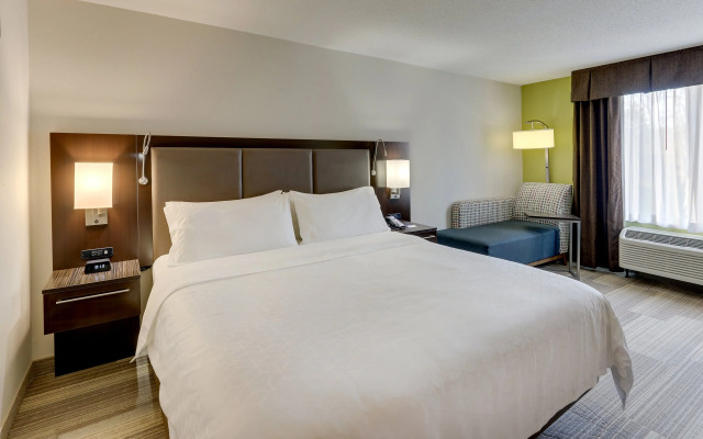 Holiday Inn Express Hotel & Suites Dayton-Centerville by IHG