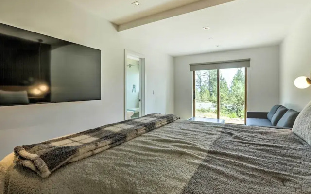 Sleek & Spacious Incline Village Hideaway!