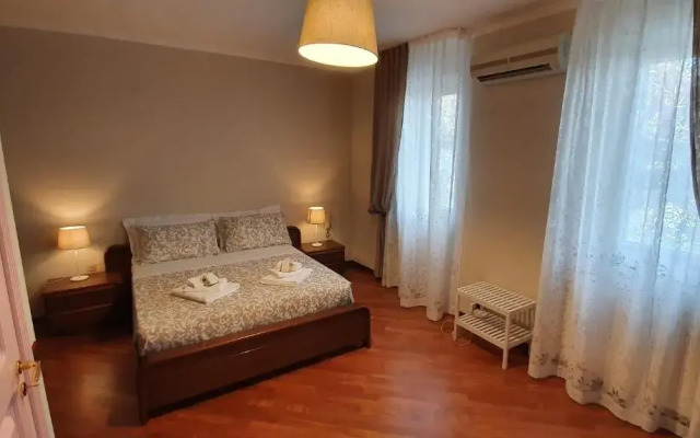 Casa de Amicis 18