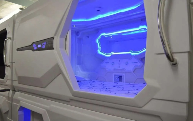 Cosmos capsule coworking hub London