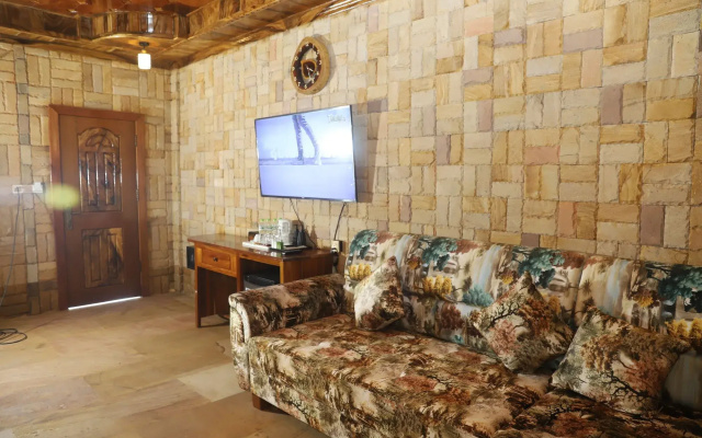 Home Stone Resort