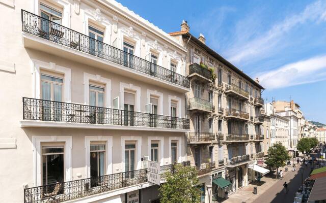 Hotel La Villa Tosca вид на фасад