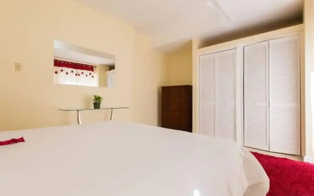 Kensington Place Apartment