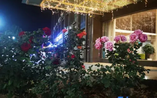 YanDongHotel