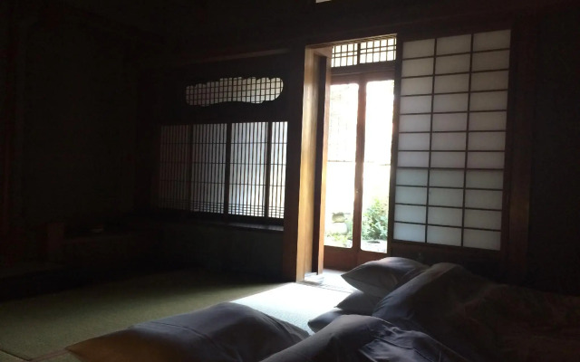 HARUYA Naramachi - Hostel