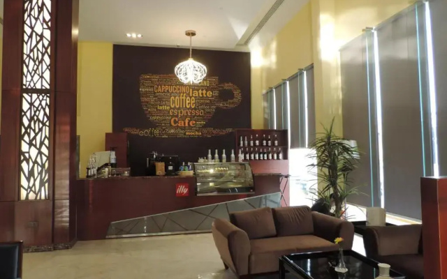 Noon Hotel Suites