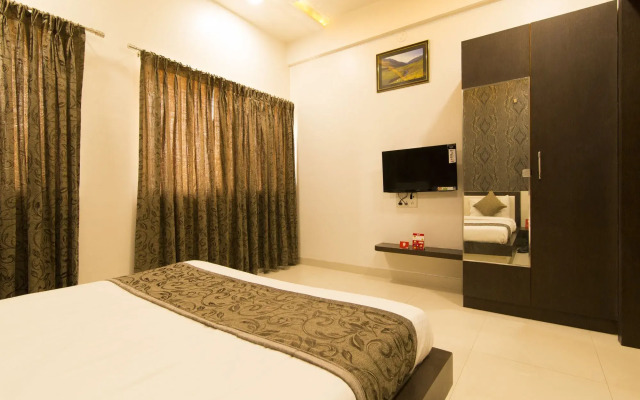 Hotel O Everest Inn Hotel