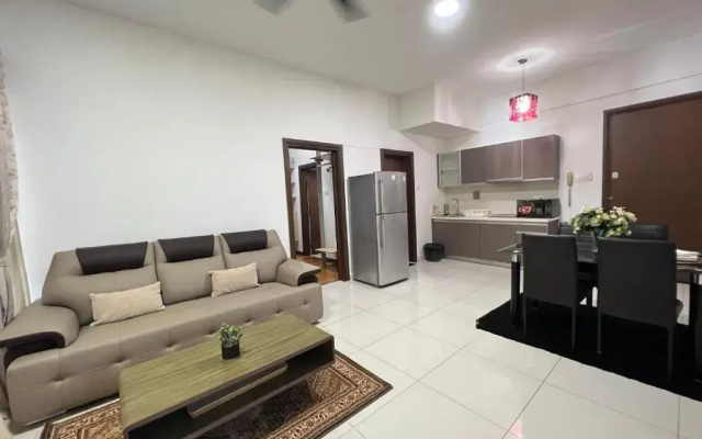 Regalia Suites & Residence studio Apartment by Enjoy your stay