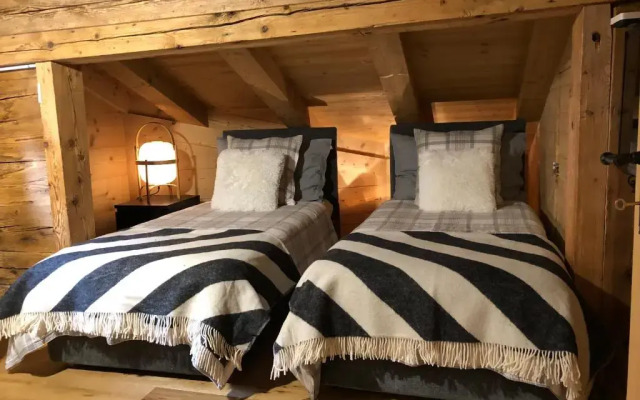 Gstaad - Luxueux Appartement Design *****