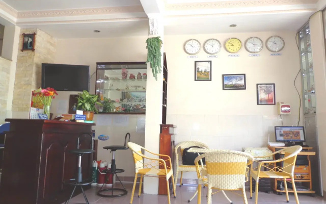 Phuong Tung Guesthouse