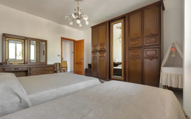 3893 Villetta Tiziana by Barbarhouse
