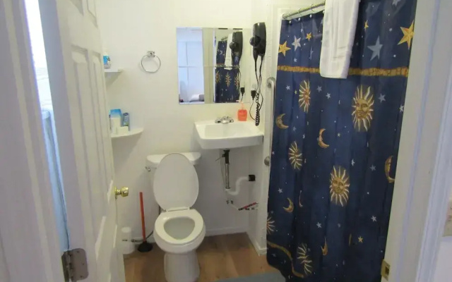 K7 Bed & Breakfast