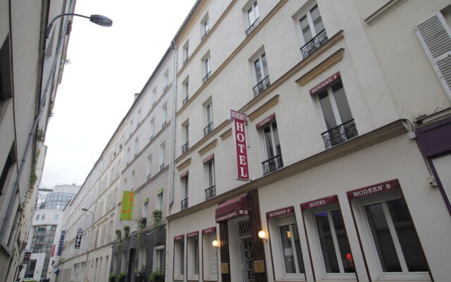 Moderns Hotel вид на фасад