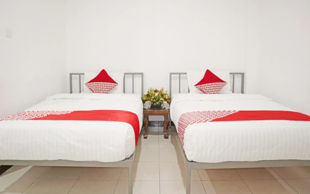 OYO 1306 Cendrawasih Homestay