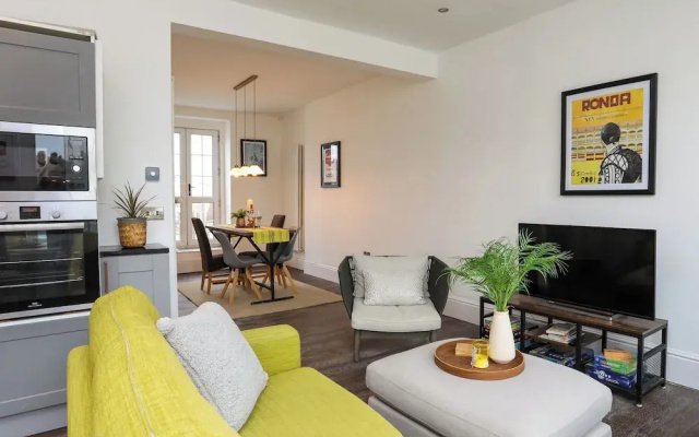 Harbourside Apartment
