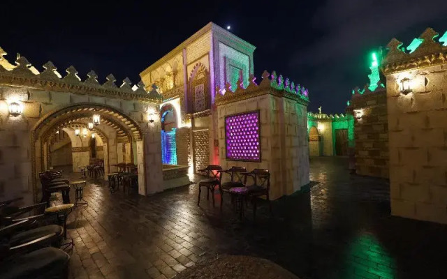 Pyramids Khan Hotel