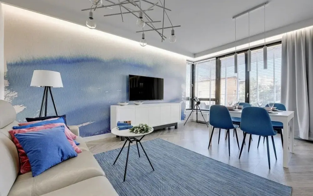 Luxury Apartments - Okrzei Residence