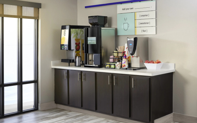 Comfort Suites Mahwah - Paramus