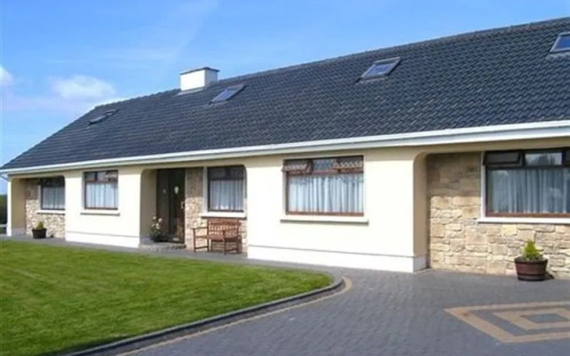 Millhill House