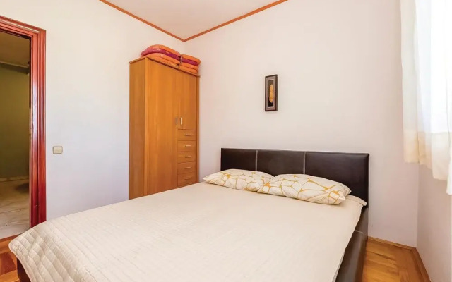 Amazing Home in Crikvenica With Wifi and 2 Bedrooms