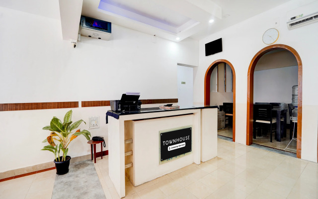 Townhouse Deshabhimani Road Kaloor Kochi