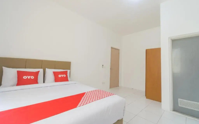 OYO 2110 Rotterdam Guest House