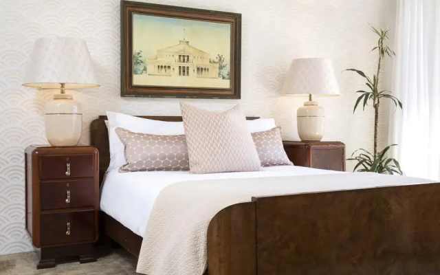 Poseidon Guest House