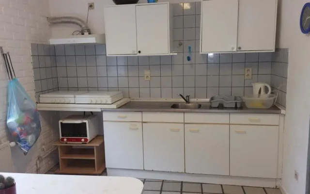 Hostel Semermaes