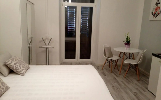 Studio in Pula center