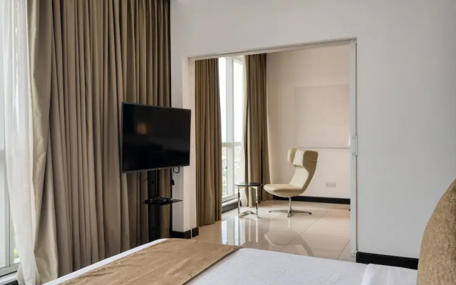 Orion City Hotel