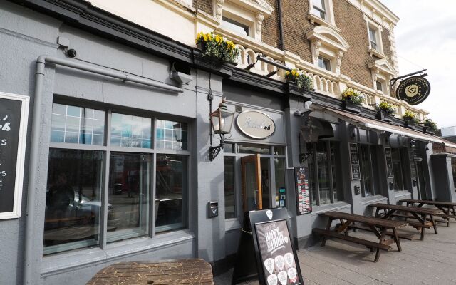 St Christopher's Inn, Greenwich - Hostel вид на фасад