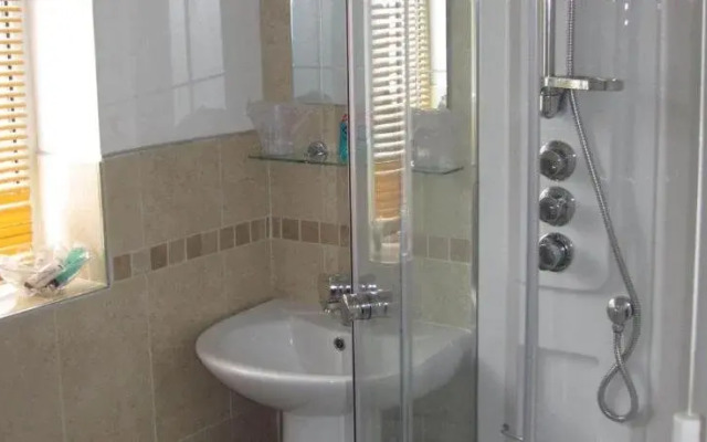 Philmar Guest House
